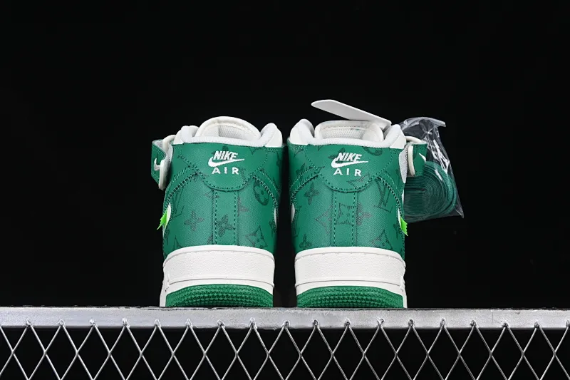 All categories Nk Air Force 1 Air Force series Nk Air Force 1 Mid Air Force mid-top Nk Air Force 1'07 Mid beige Air Force One mid-top casual sneakers LL0222-002